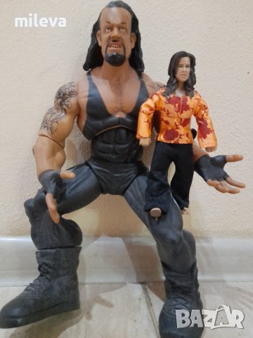 Голяма  кеч фигура Гробаря 