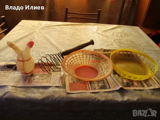 Солници 5 броя -2 порцеланови   ,3 пластмасови и  2 стъклени , оливерник, нож за кашкавал  и др-нови, снимка 16 - Аксесоари за кухня - 29870346