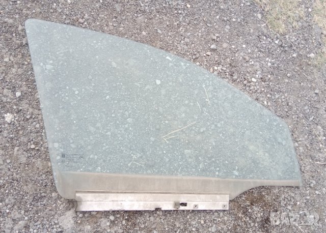 Дясно предно стъкло Астра Г