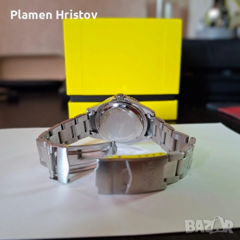 Часовник INVICTA кварцов , снимка 2 - Мъжки - 54341254
