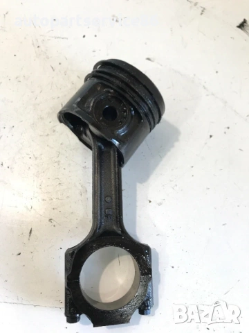 Бутало с мотовилка Z19DT за Opel Vectra C 1.9 CDTI (2005)