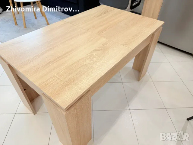 Разтегателна холна маса