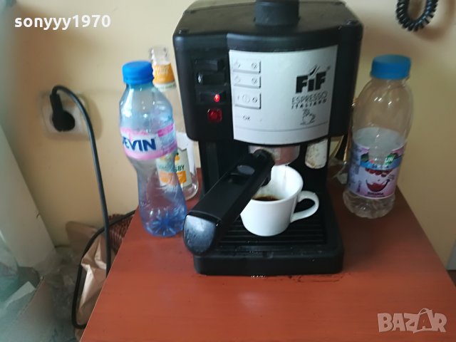 кафемашина с ръкохватка и цедка, снимка 4 - Кафемашини - 29767664