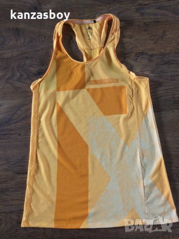 adidas terrex - страхотен дамски потник КАТО НОВ, снимка 6 - Потници - 34199087