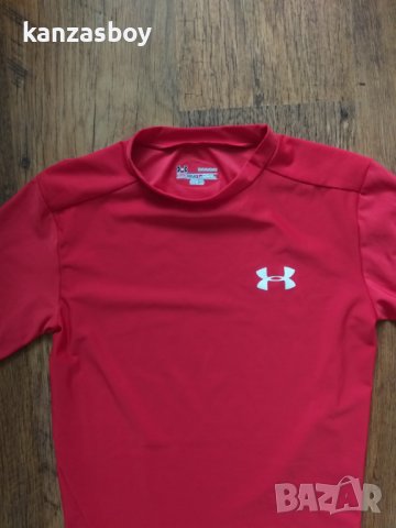 Under Armour Men's Locker - страхотна мъжка тениска КАТО НОВА, снимка 2 - Тениски - 37430073