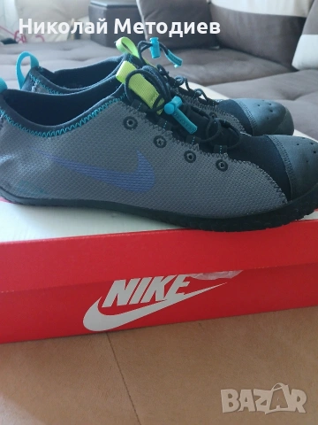 Много леки и удобни маратонки 42 номер чисто нова , снимка 2 - Маратонки - 54007834