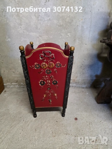 Ръчно рисувана кашпа