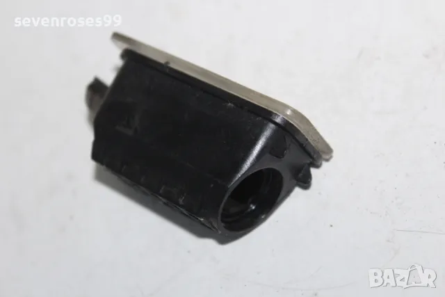 Плафон номер Форд Фиеста 6 2011 1.4tdci 68hp Ford Fiesta 6, снимка 2 - Части - 48307078