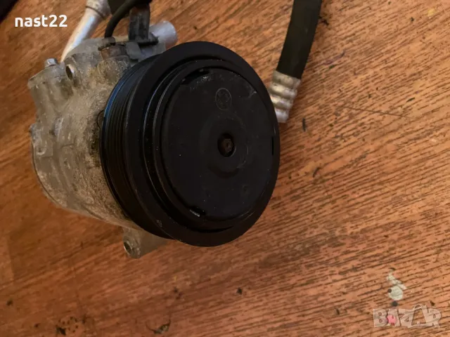 Компресор климатик за Volkswagen Polo 1.4 TDI № 6Q0 820 808E Фолксваген Поло, снимка 5 - Части - 49800852