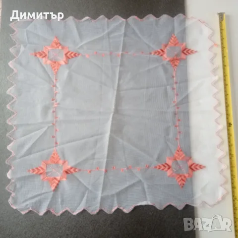 Ретро ръчно бродирани карета (8 бр.) – уникална прозрачна/найлонова панама, снимка 13 - Декорация за дома - 55903064