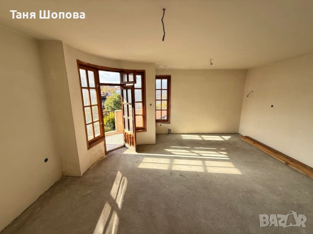 Многостаен апартамент с гараж за продажба в рад Петрич, снимка 5 - Апартаменти - 52443459