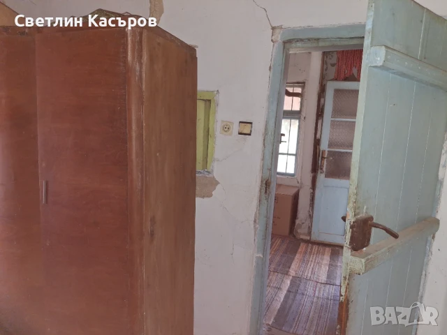 Продавам уютна селска къща в с.Стрелец обл. В.Търново , снимка 15 - Къщи - 50505398