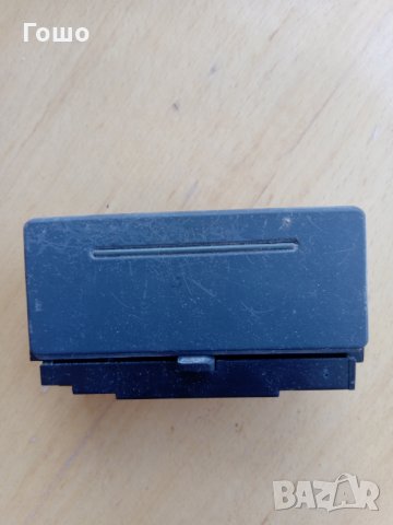 пепелник Audi A6 C6 C5 -задна дясна врата, снимка 2 - Части - 29304450