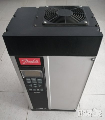 Честотен регулатор инвертор Danfoss VLT 5002 Frequency Converter , снимка 6 - Електродвигатели - 42594256