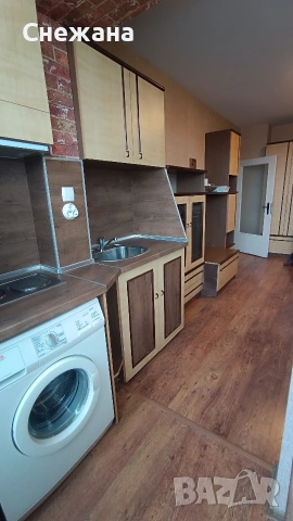 Двустаен апартамент в кв.К.Париж