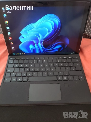 Microsoft Surface Pro 7, i5-1035G4, 8Gb RAM, 256 SSD + писалка