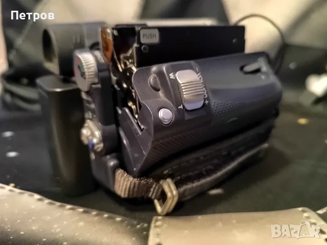 Продавам видео камера Panasonic Панасоник, снимка 4 - Камери - 55960146