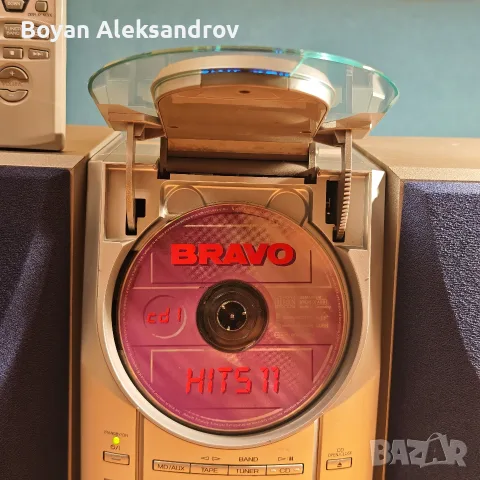 JVC UX-V55R - Дизайнерска микро Hi-Fi аудио система с вертикален диск, снимка 6 - Аудиосистеми - 55945396