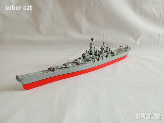 Модел на военен кораб "U.S.S. Missouri", снимка 2 - Колекции - 52585538
