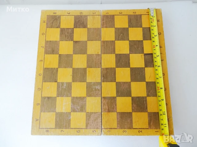 Стар дървен шах в пълен коплект, снимка 4 - Шах и табла - 51294246