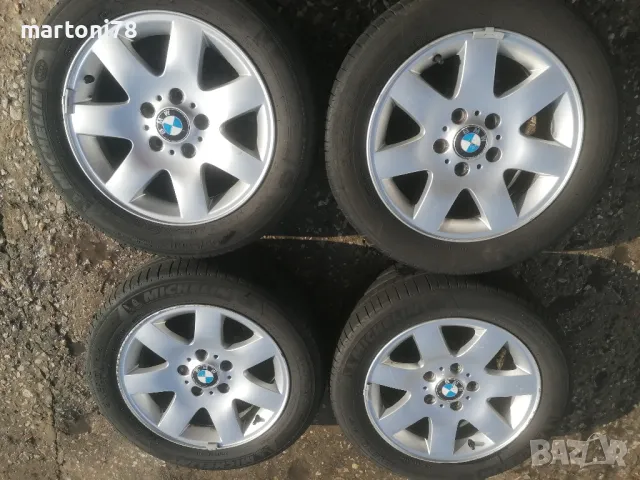 Комплект оригинални алуминиеви джанти за BMW 16 цола с летни гуми. 