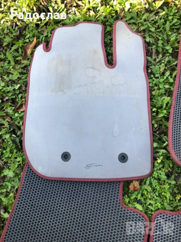 Два комплекта стелки за Dacia Duster 2021 година, снимка 11 - Аксесоари и консумативи - 52519082