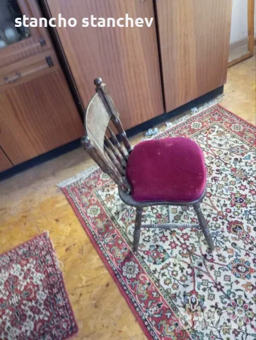 продавам  стол  за  маса