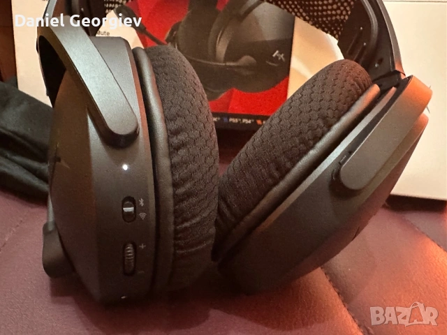 НОВИ БЕЗЖИЧНИ гейминг слушалки HyperX Cloud JET WIRELESS PC/Ps4/5/MAC/ANDROID/IOS, снимка 4 - Bluetooth слушалки - 53177637