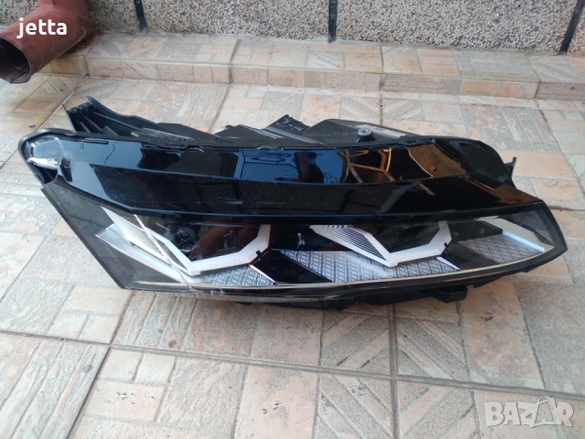 Десен фар за renault rafale 260101515r