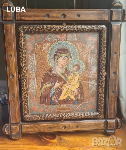 гоблен "Света Богородица с Младенеца"