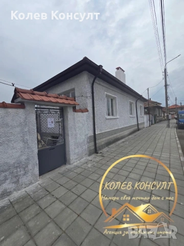 Къща село Поповица,община Садово, снимка 2 - Къщи - 54218424