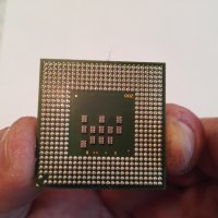 Продавам процесор за лаптоп Intel M 735A, Интел, снимка 1 - Части за лаптопи - 33744596