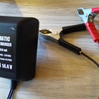 12V Зарядно за мотор , скутер , ATV и др.от 4AH - 22AH акумулатори, снимка 4 - Аксесоари и консумативи - 30941431