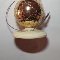 Руски глобус 12 април 1961 СОЦ, снимка 2 - Антикварни и старинни предмети - 40299956