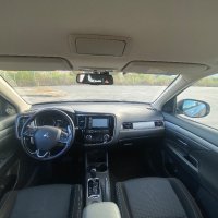 Mitsubishi Outlander 2.2di-d 4x4 | Навигация + Камера - 5/7 места, снимка 10 - Автомобили и джипове - 41868512