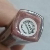 Гланц за устни Avon True color , снимка 4 - Декоративна козметика - 31565816