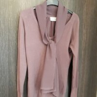 Меко плетиво с вграден фин шал от същия цвят-лилав издържан тъмен цвят, дълъг ръкав, ефектен модел, снимка 12 - Блузи с дълъг ръкав и пуловери - 37417986