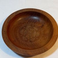 Немска дърворезбована чиния 