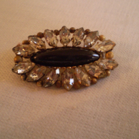 Стара Дамска Брошка бронз  стъкло и  кристал, снимка 1 - Антикварни и старинни предмети - 36517158