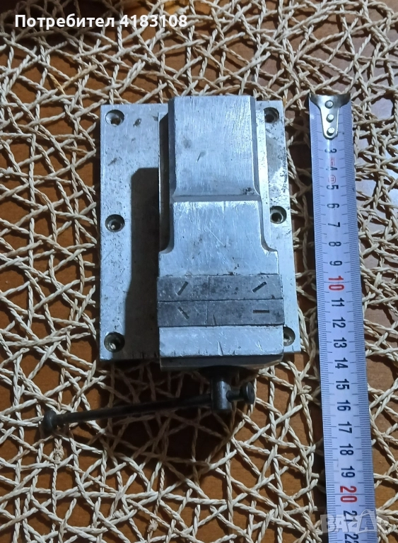 Професионално прецизно менгеме от лят алуминий , снимка 1