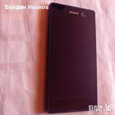 Sony Xperia M5 Aqua с неработещ дисплей эа части , снимка 1