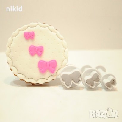 3 бр мини Пандела Панделка пластмасови резци форми бутало резец форма пластмасови с релеф за фондан, снимка 1