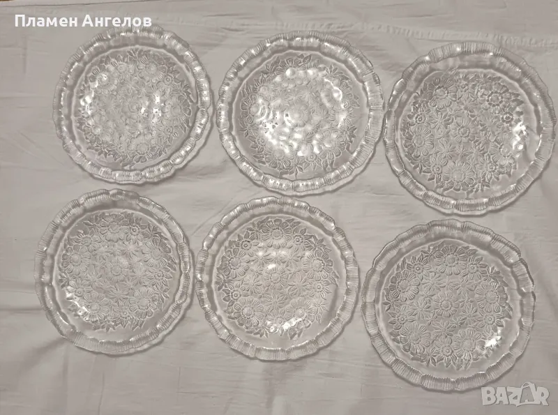 Стъклени десертни чиний 6 броя. Старото българско качество. , снимка 1