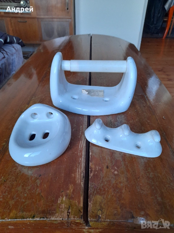 Стар фаянсов комплект за баня, снимка 1