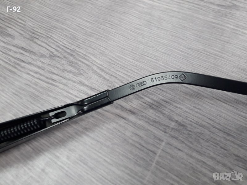 251955409**НОВО**VAG**VW**T2*T3**РАМО ЗА ЧИСТАЧКА , снимка 1