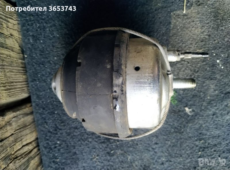 Volvo V70---XC70---S60---S80 тампон двигател преден мост, снимка 1