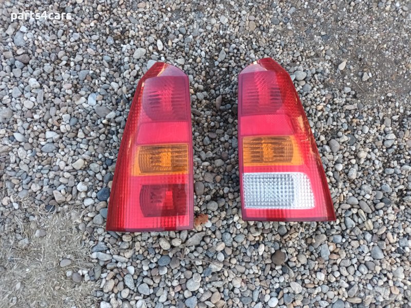 ляв и десен стоп за форд фокус комби FORD FOCUS, снимка 1