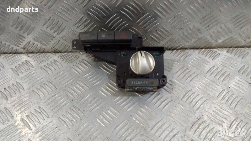 Ключ и бутони Toyota Yaris 2000г.	, снимка 1