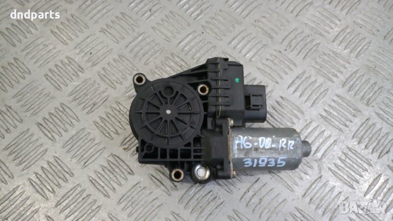 Моторче стъклоповдигач врата Audi A6 2002г.(задна дясна)	, снимка 1