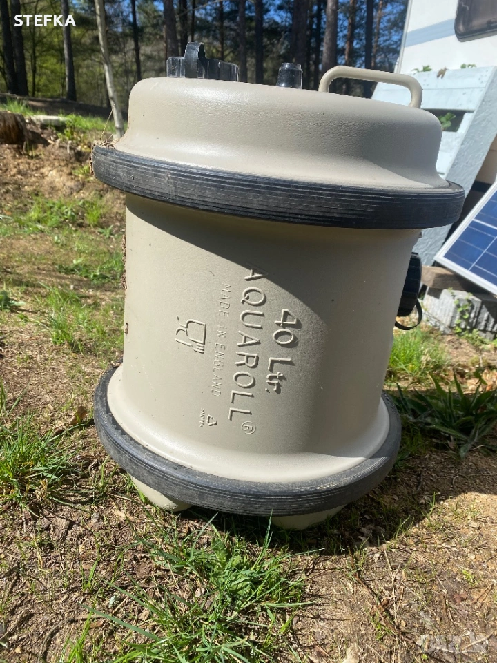 Контейнер за вода за каравана 40л, снимка 1